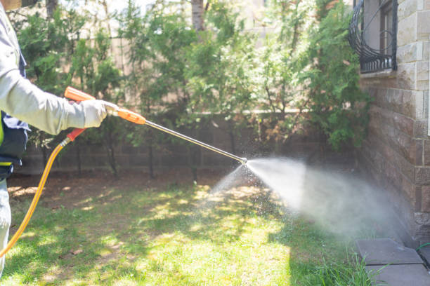 Best Pest Control for Businesses  in Wrightstown, WI